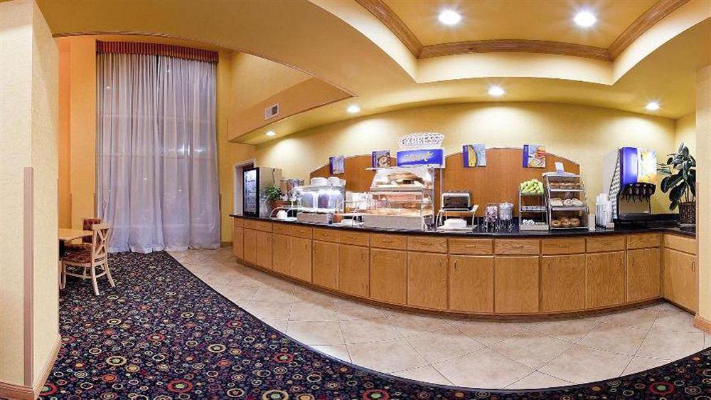 Holiday Inn Express Hotel & Suites Louisville South-Hillview, An Ihg Hotel Exterior photo